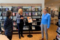 Bekijk details van Anneke Tiddens genomineerd voor Beste Bibliotheekspecialist van Nederland